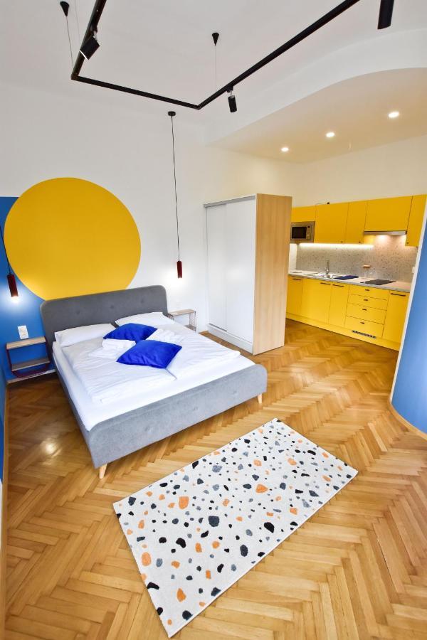 Zachar Apartman Шопрон Екстериор снимка